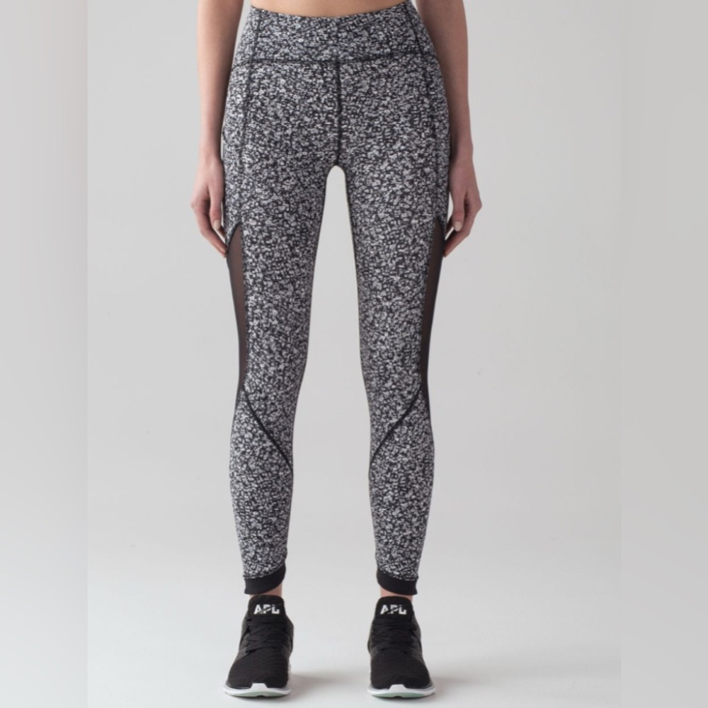 Lululemon size 6 leggings
